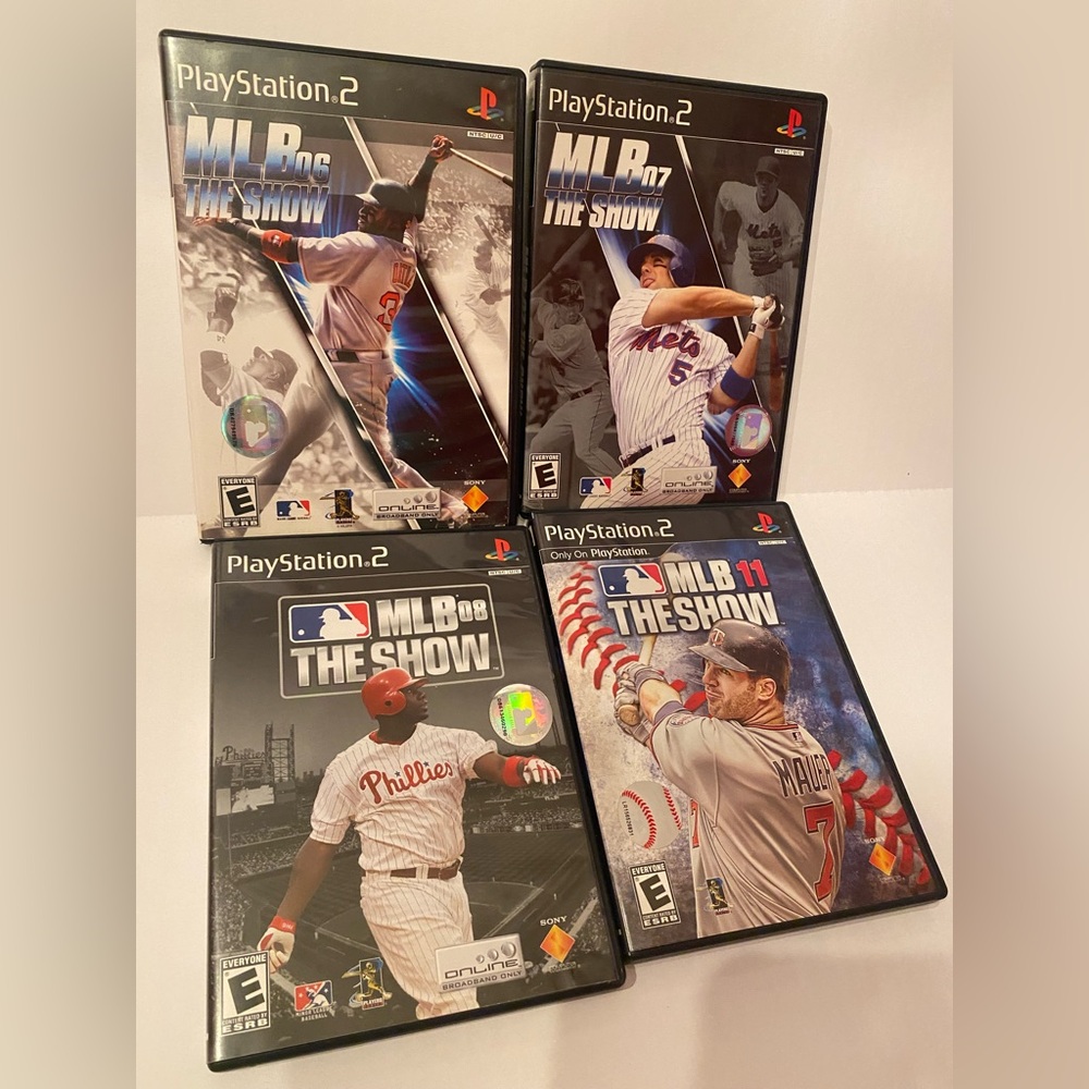 Lot of‎ 4 PlayStation 2 MLB The Show Baseball 2006, 2007, 2008 & 2011 PS2